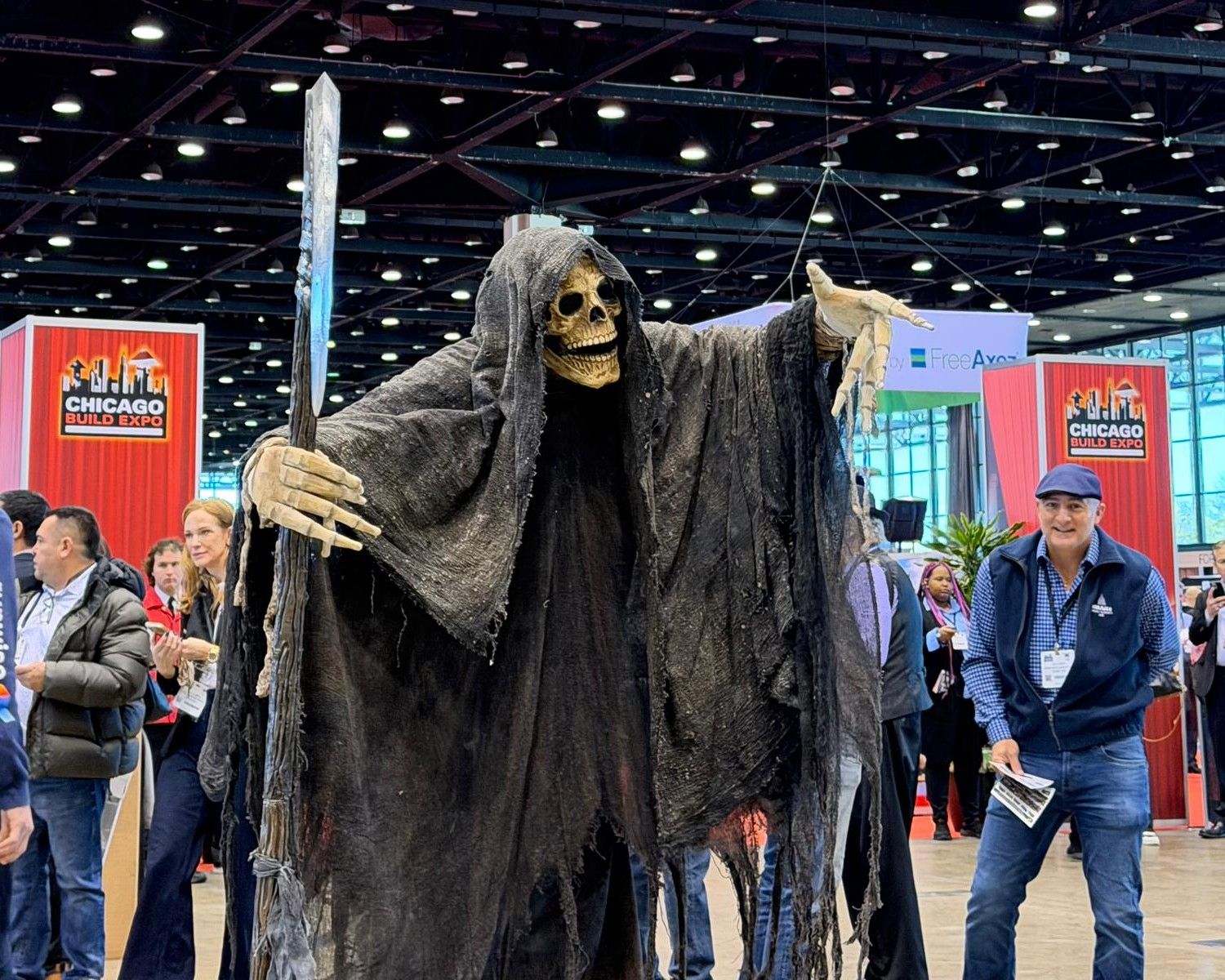 Halloween x Chicago Build