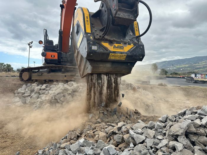 Crusher Buckets