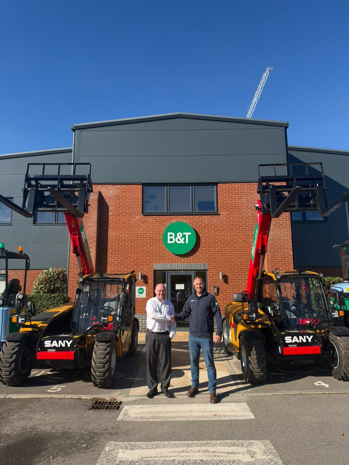 B&T PLANT HIRE DRIVES SUSTAINABLE FLEET GROWTH WITH MAJOR ALL-ELECTRIC SANY UK ORDER