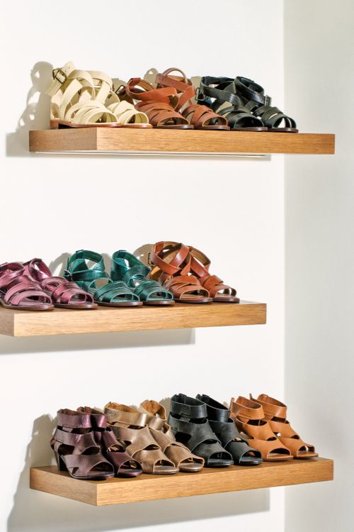 Clarks - Capturing fast-moving footwear fashion trends with responsive, omni-channel retail from IBM and SAP 