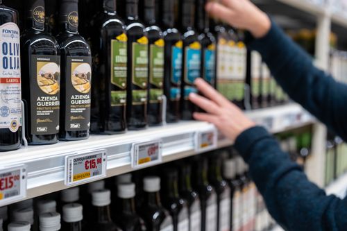 Dutch supermarket chain PLUS places 140 MSEK order