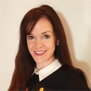 Speaker profile image for Selina Butterfield-Mashoofi