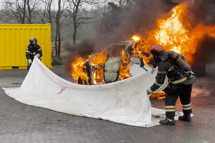 EV FIRE BLANKET