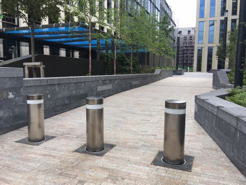Avon SB970CR Scimitar Bollard