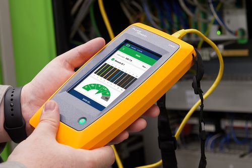 Fluke Networks LinkIQ™ Industrial Ethernet Cable+Wi-Fi+Network Tester