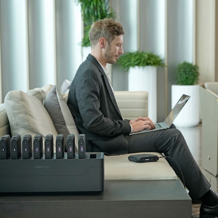 Omnicharge Omni Power Station 20C+