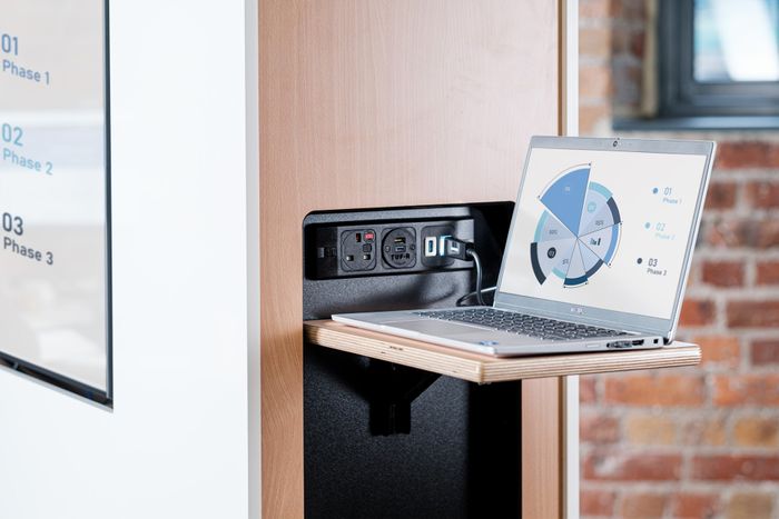 ThinkingWall Divider