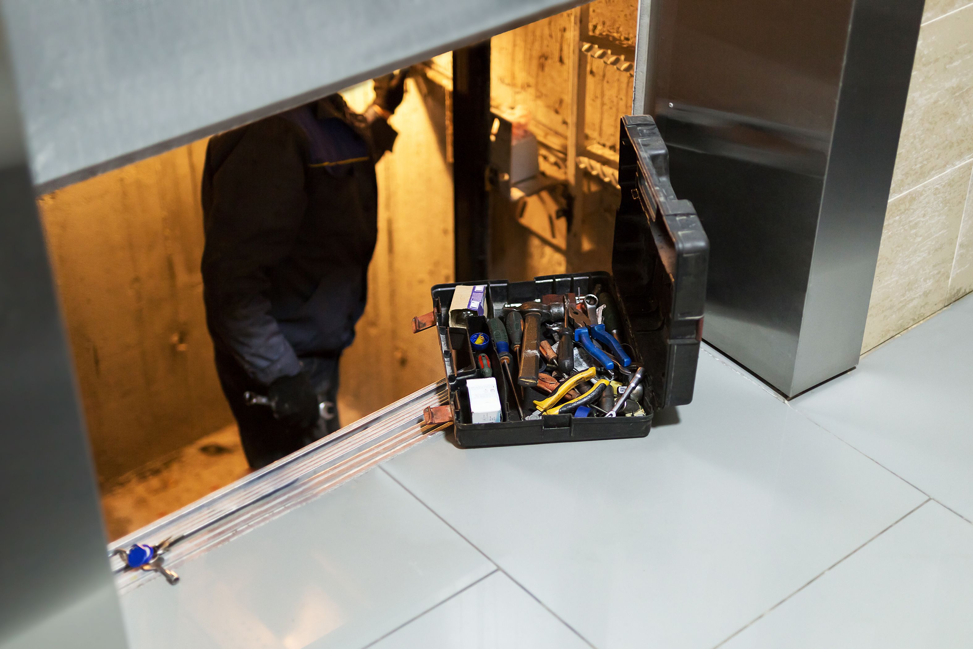 Lift Maintenance: Why it's important and saves you money