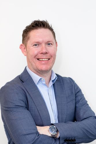 Speaker profile image for Simon Barnes