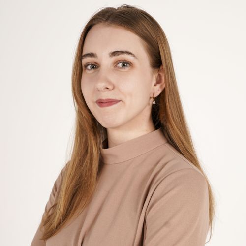 Speaker profile image for Esmeé Bechtold