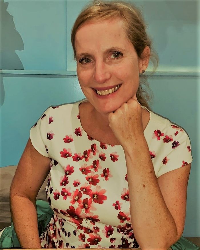Emma De Lange