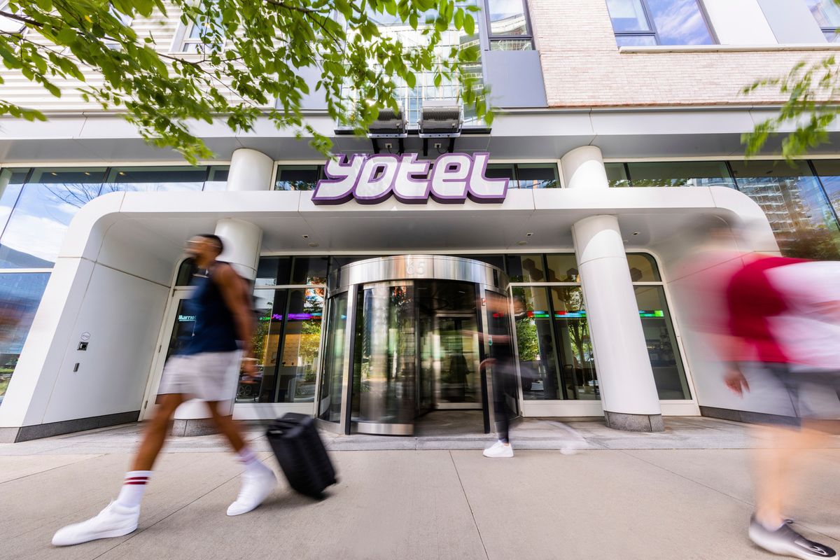 YOTEL