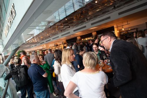 Exclusive hosted buyer dinners - Pre-show dinner, Tuesday 27 June