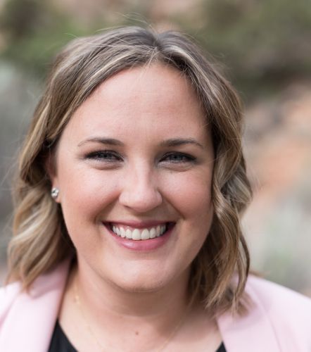 Jennifer Stoll