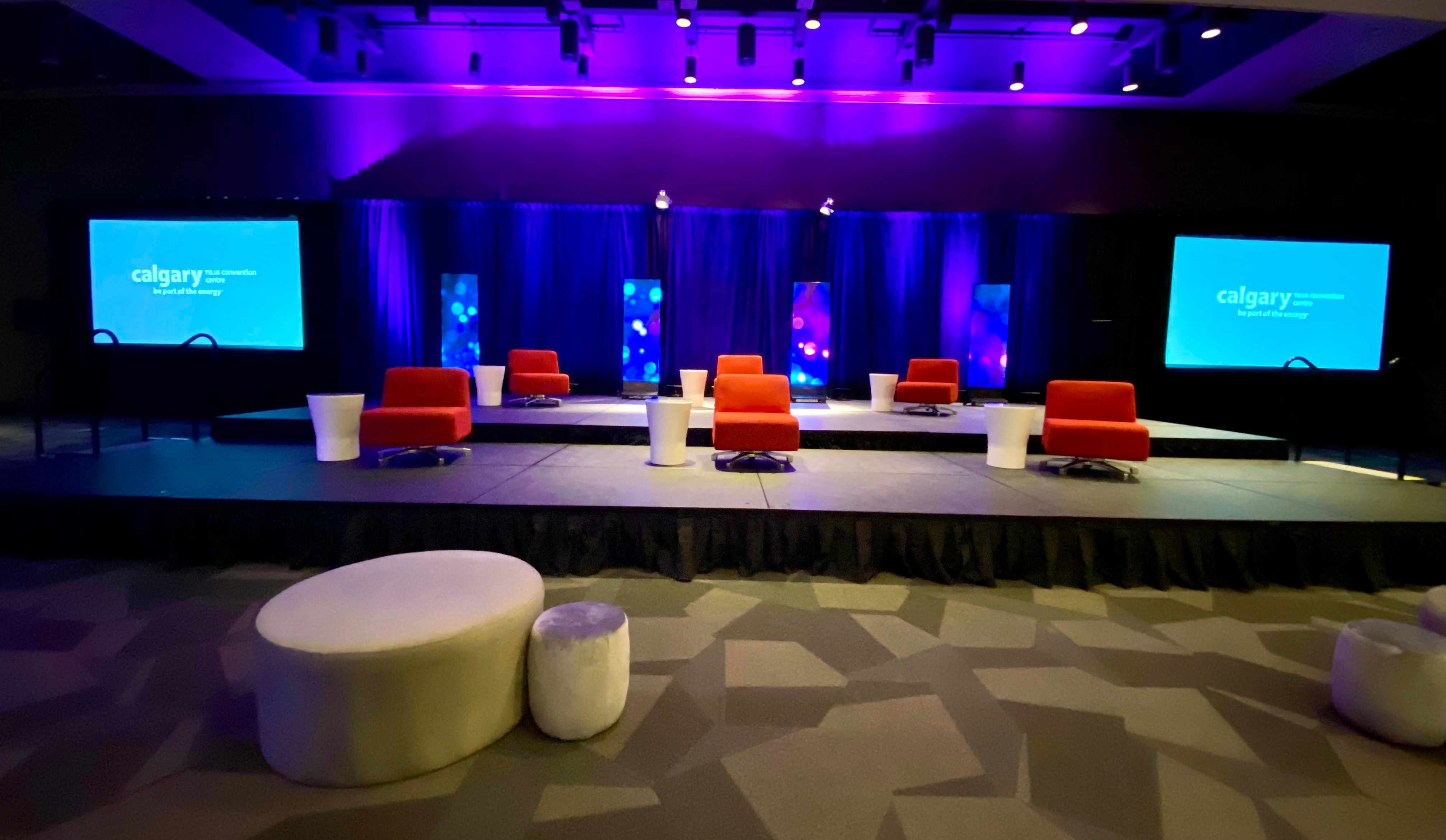 Eight advantages of hosting events from virtual studios