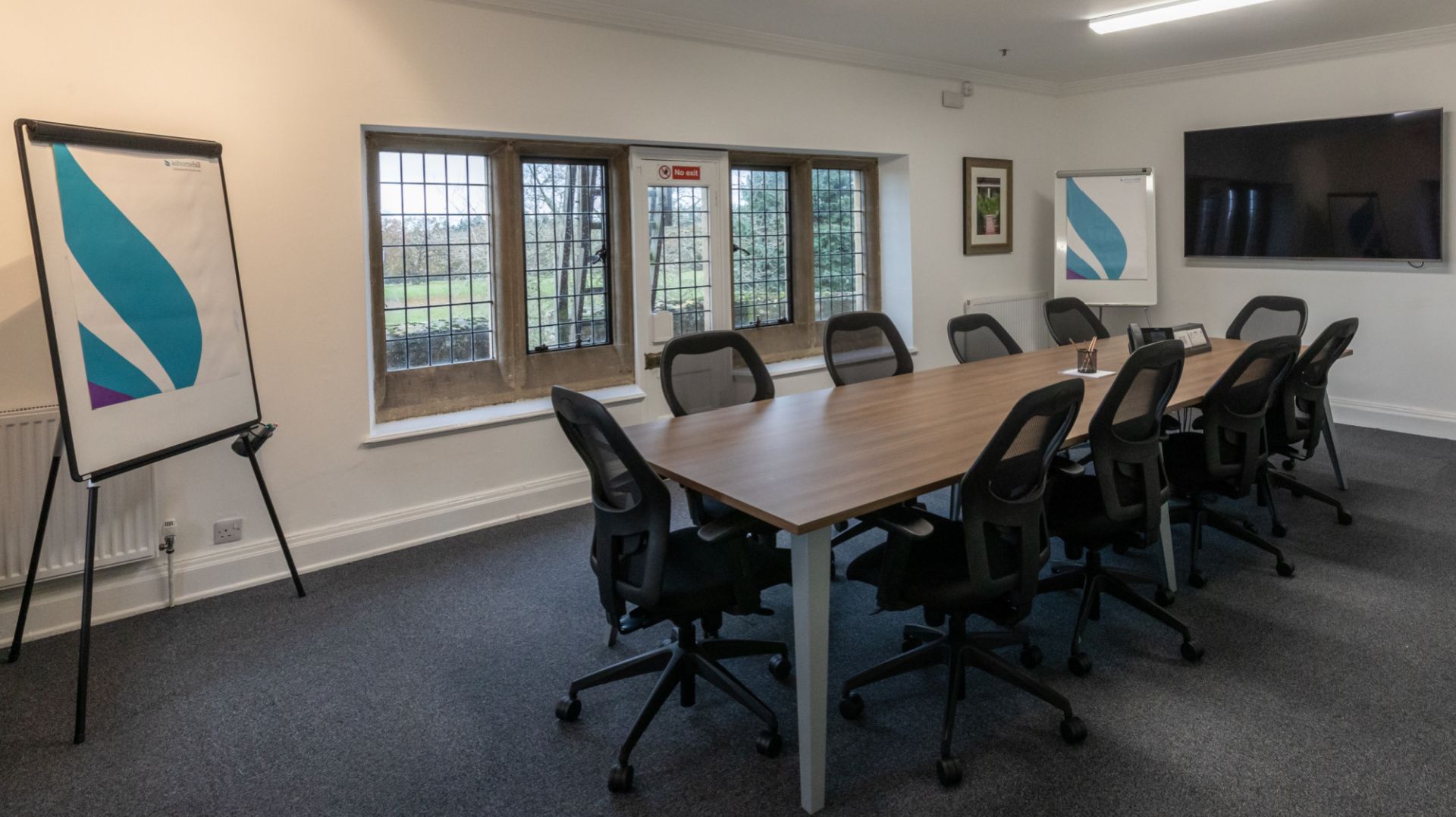 Ashorne Hill saves you time booking your small meeting space