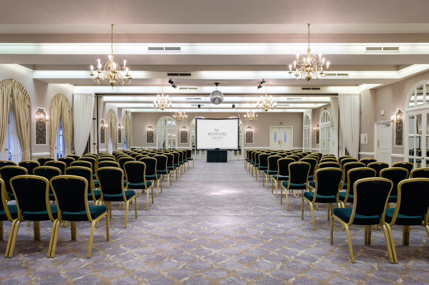 BEST WESTERN® HOTELS & RESORTS & INSTANT BOOK TO END BORING MEETINGS AND EVENTS – STAND F74