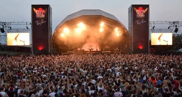 One World Rental provides 660 Payment terminals for Primavera Spain, Europe's larges Festival