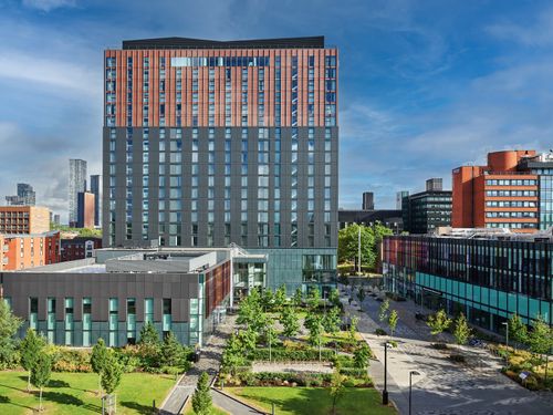 HYATT HOTELS MANCHESTER   The perfect blend of two hotels in the Heart of Manchester’s Innovation District
