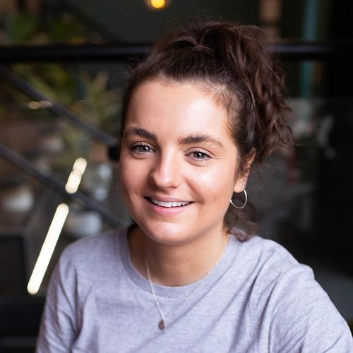 Ellie Ashton-Melia - isla