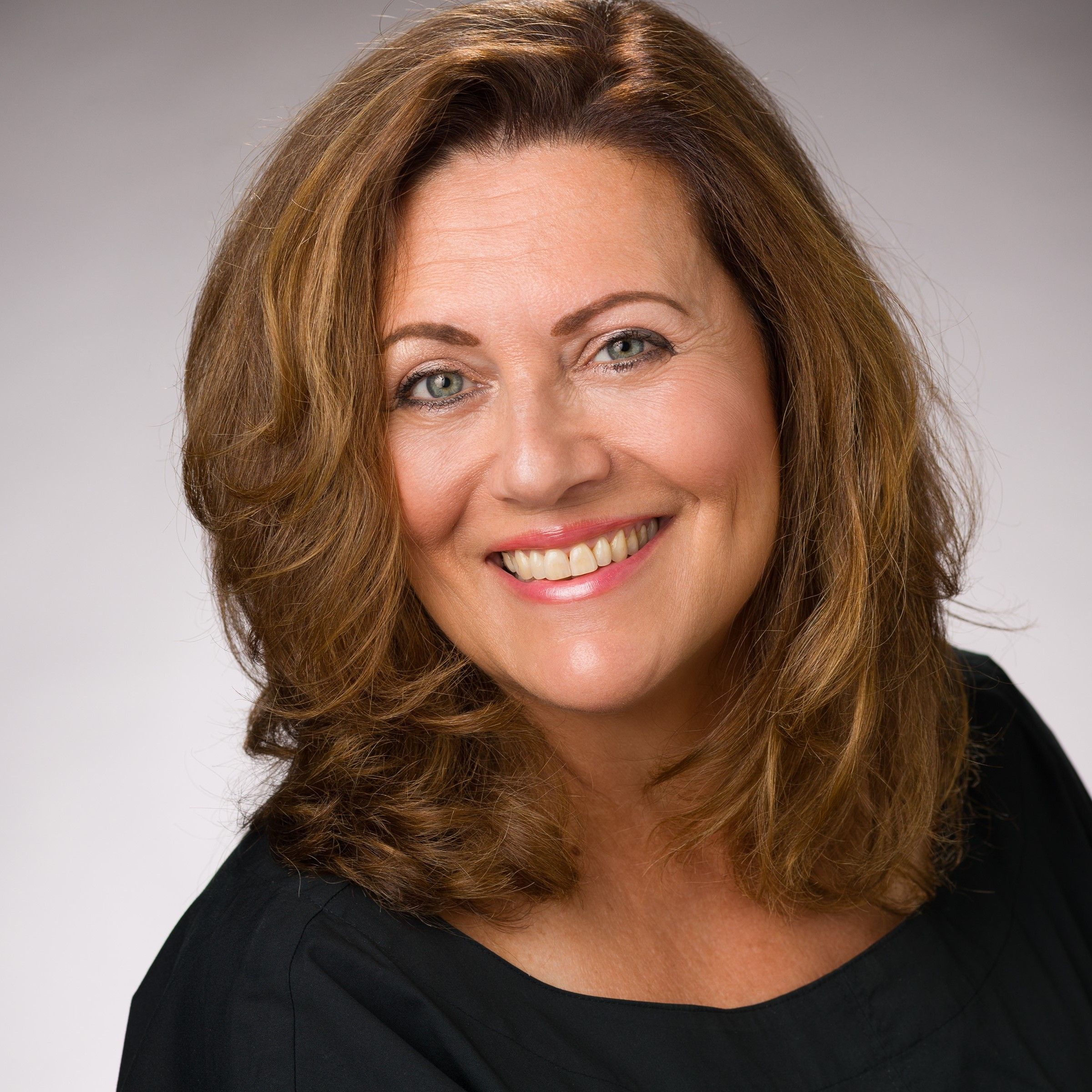 Speaker image for Ann Dery