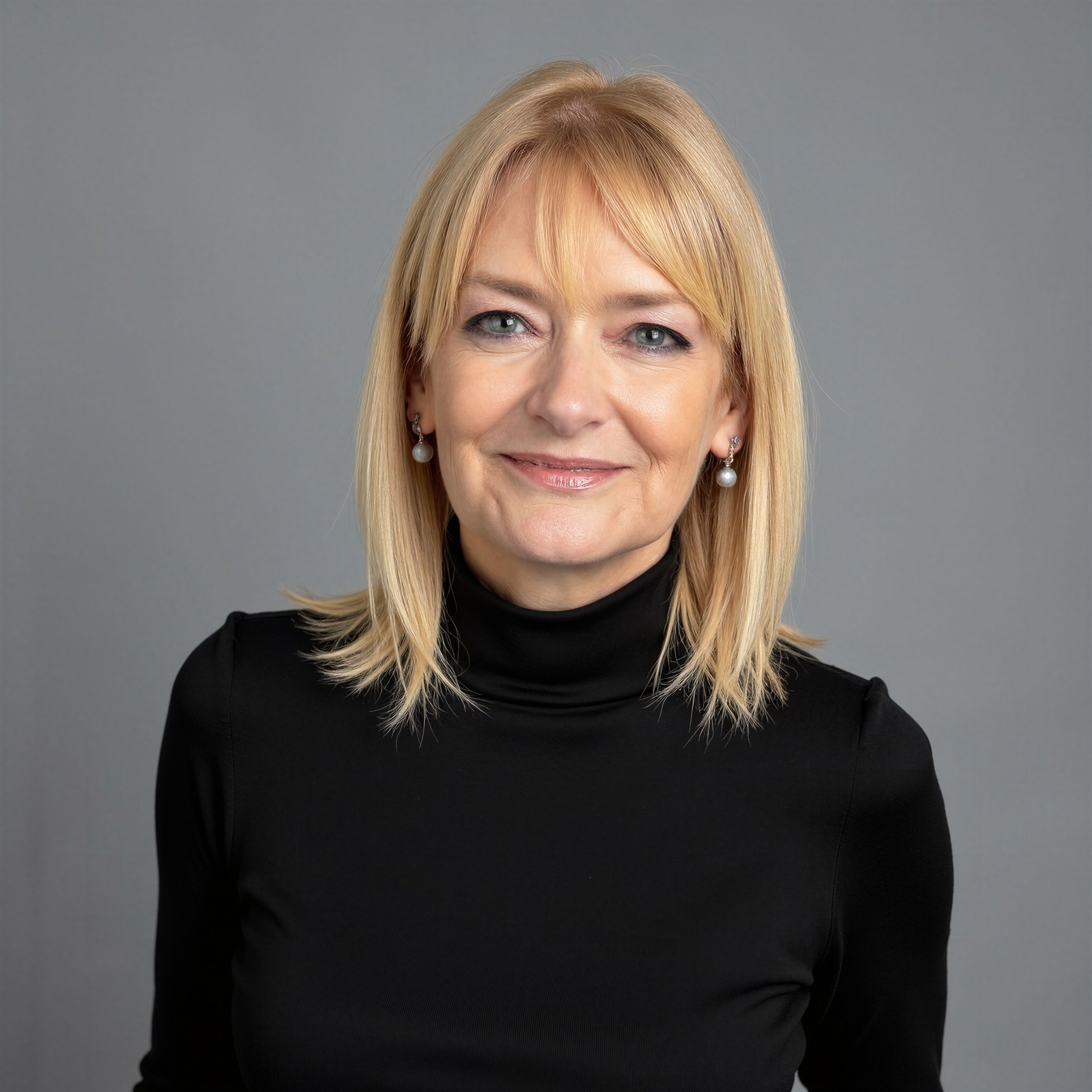Speaker image for Jo Lloyd