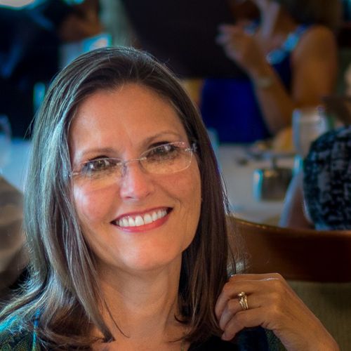 Speaker profile image for Tracy Stueve