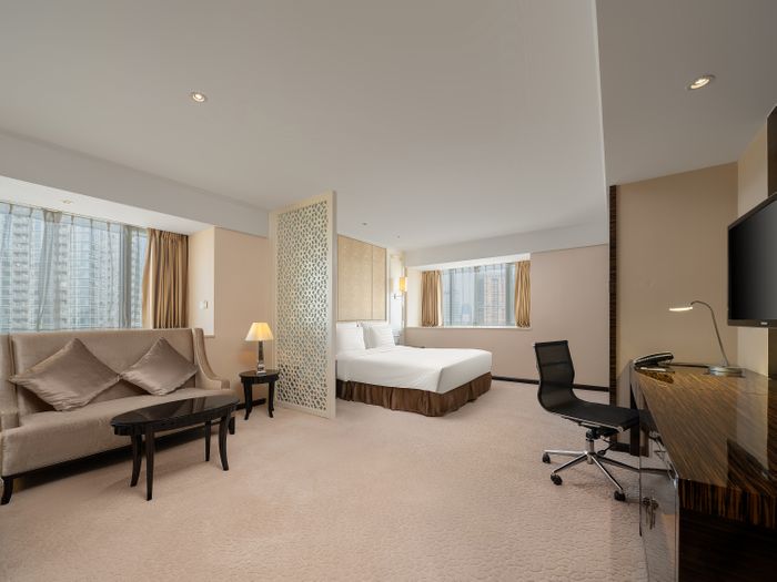 Chengdu-Rooms-Deluxe King