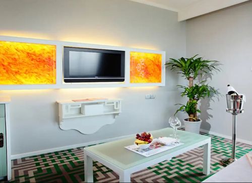 Shanghai-Rooms-Deluxe Park View Suite