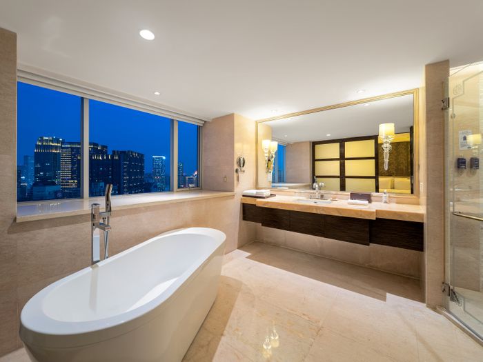 Chengdu-Rooms-Executive Deluxe King