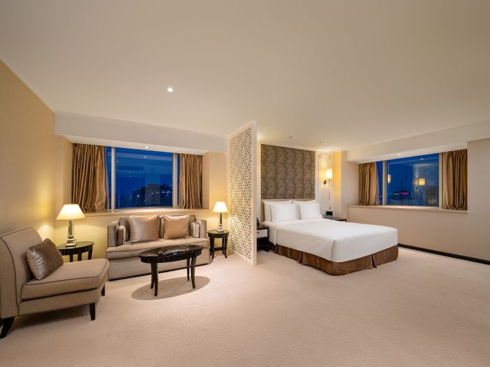 Chengdu-Rooms-Executive Deluxe King