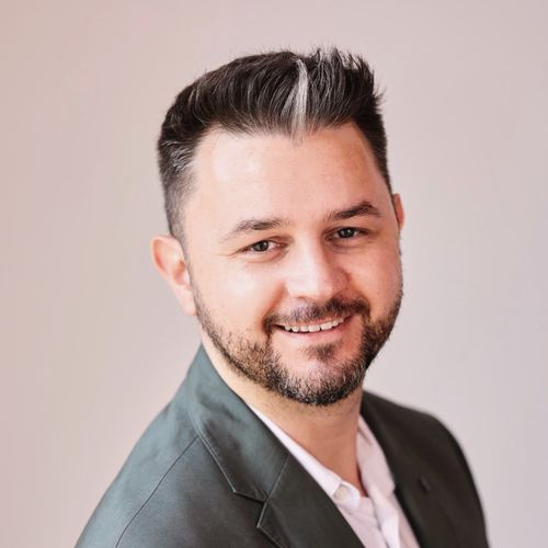 Speaker profile image for Rob Davidson