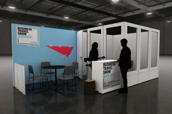 10X20 BOOTH + PLEXI MEETING ROOM