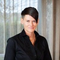 Speaker image for Kim Calvert