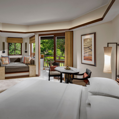 Rooms & Suites