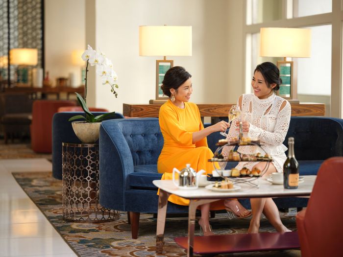 F&B - The Lobby Lounge