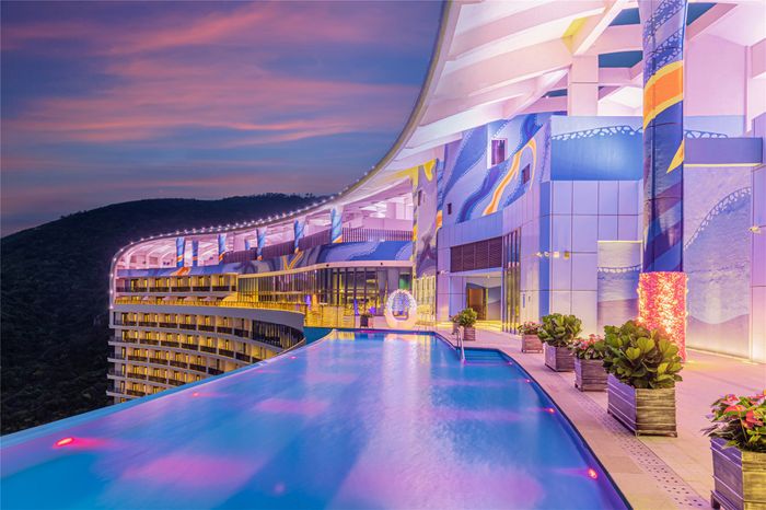 Chimelong Spaceship Hotel