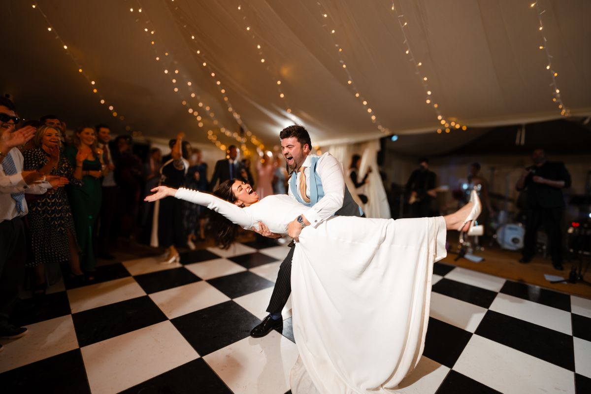 The Educational Wedding Planner That All Brides Need!