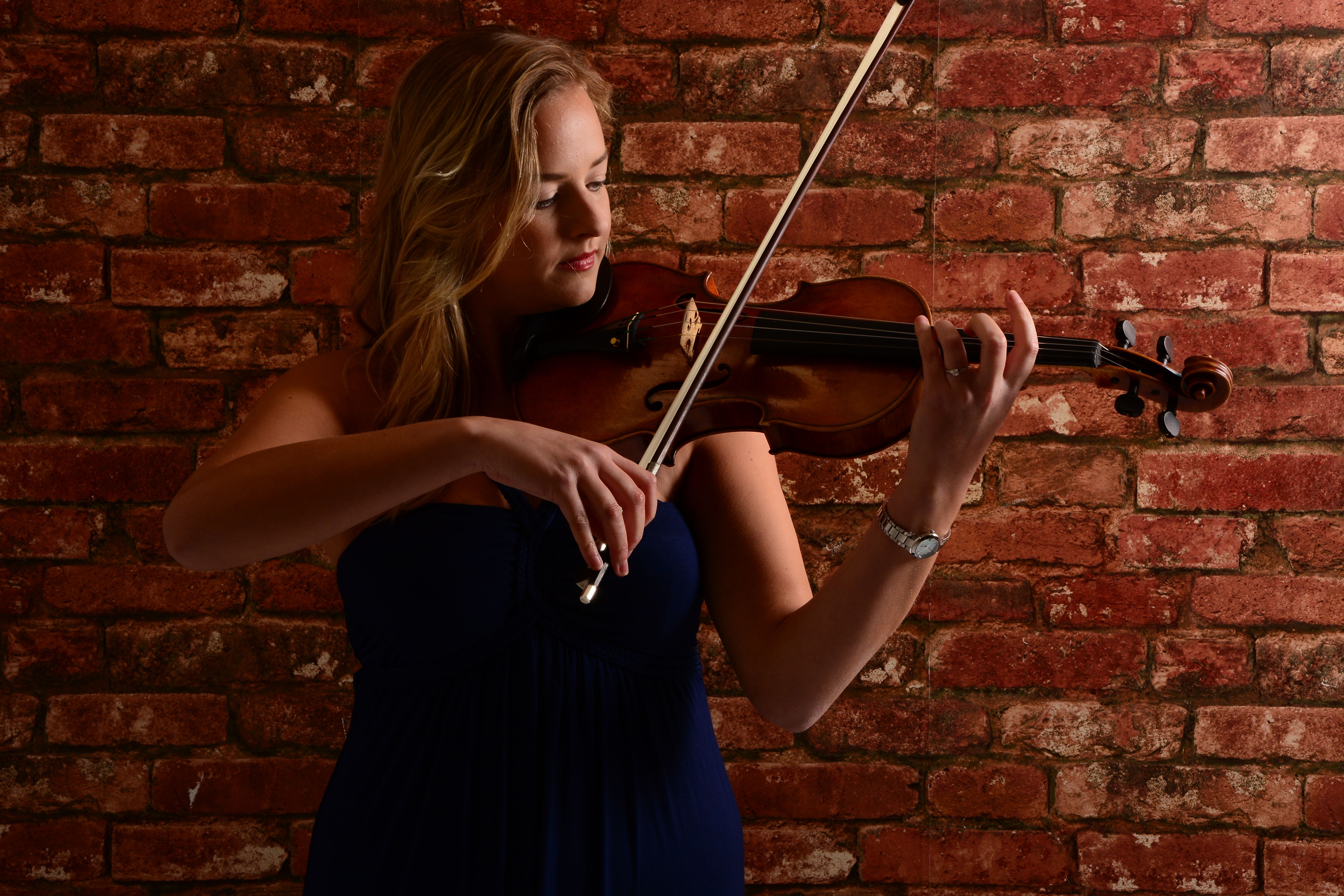 Kathryn Masters Violinist