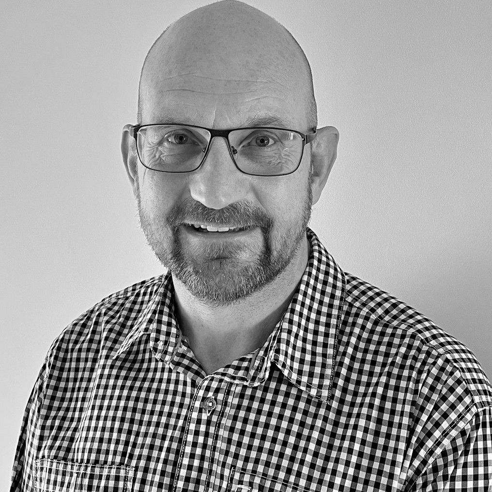Speaker image for Dan Hollas