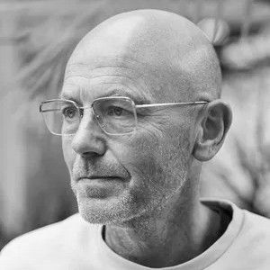Speaker profile image for Wayne Hemingway MBE