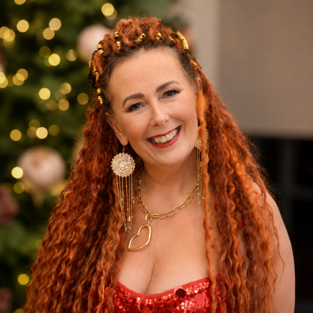 Lisa Aston
