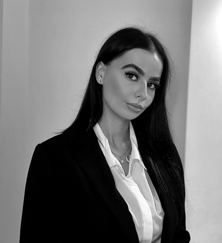 Speaker profile image for Hannah Knight