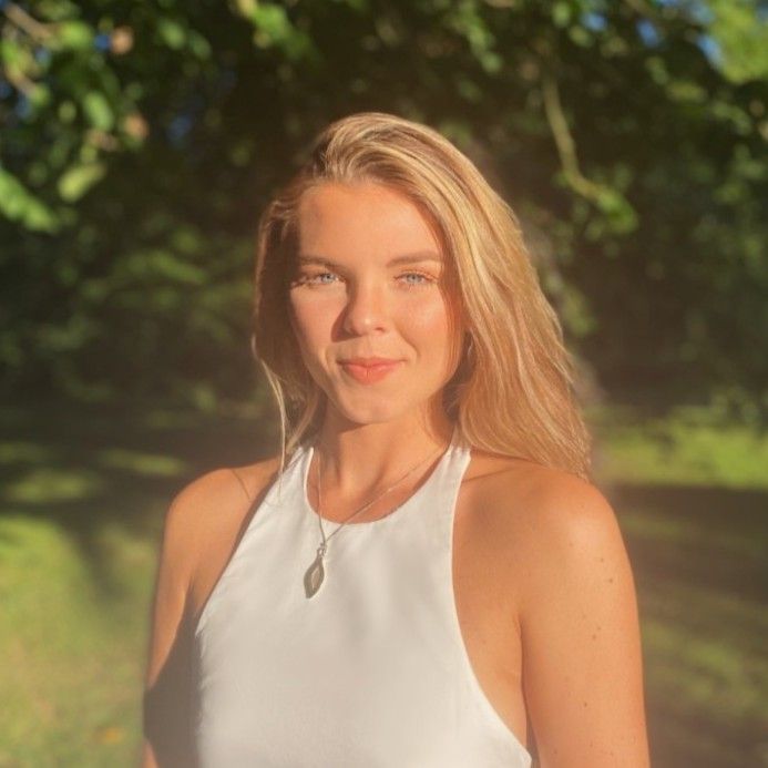 Speaker profile image for Anna-Louise Graville
