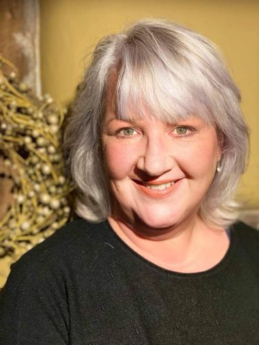 Speaker profile image for Anna Thompson