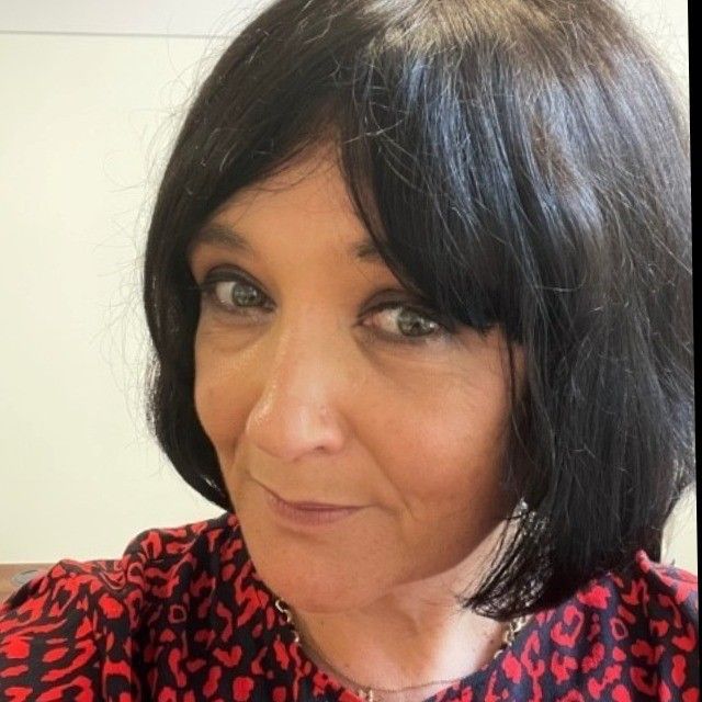 Speaker profile image for Helen Savage