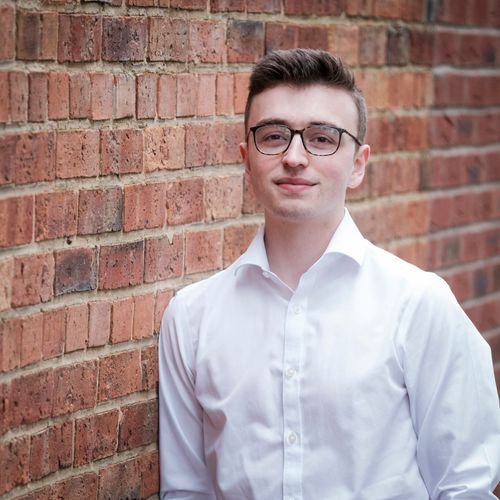 Speaker profile image for Alex Plenty