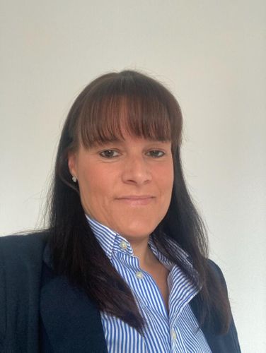 Speaker profile image for Lindsey Dumper