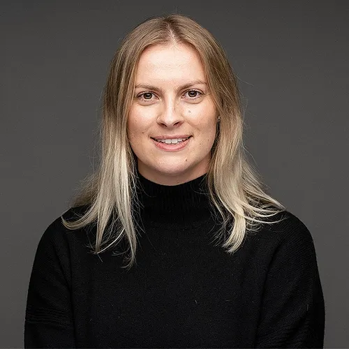 Speaker profile image for Poppy Harris
