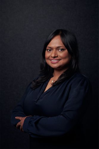 Apeksha Wimalaweera - Gray Puksand